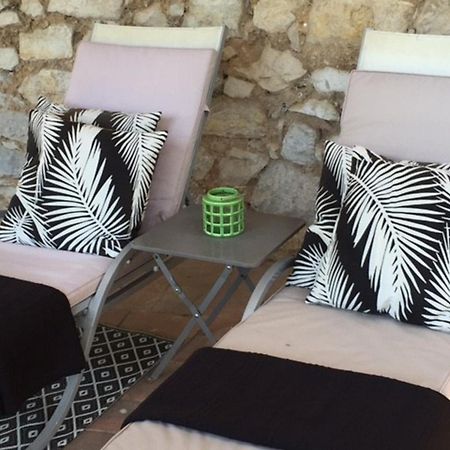 Le Jardin D'Emile Hotel Cassis Værelse billede
